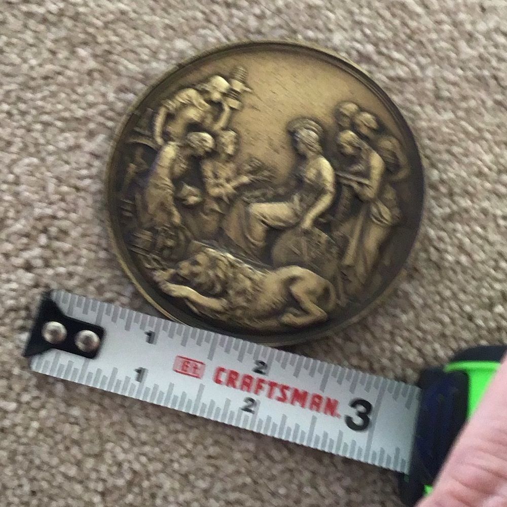 Vintage “Honoris Causa” Bergamot Brass Works 1974 Belt Buckle - Picture 4 of 4